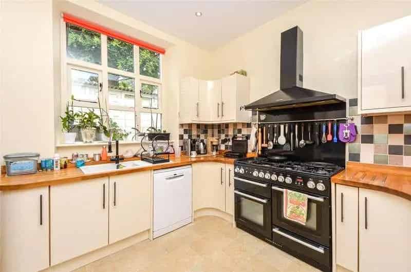 5 Bedroom House for Sale Llanfairfechan