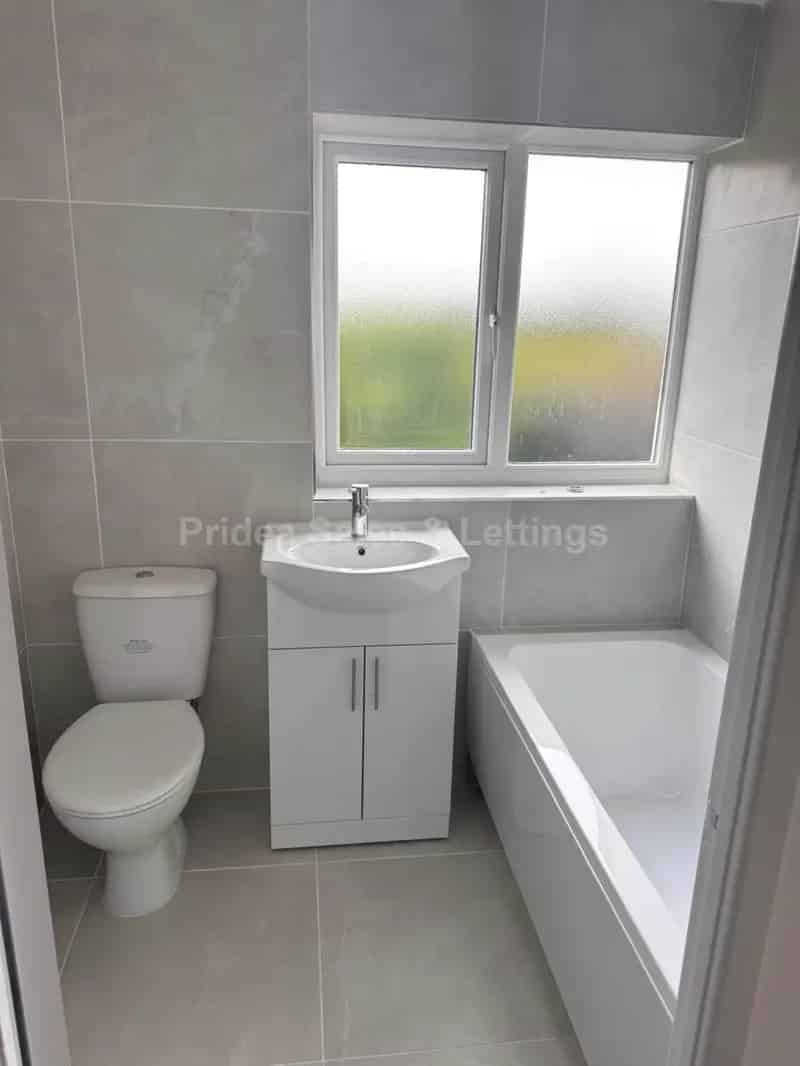 3 Bedroom Semi Detached House to Rent Lincoln