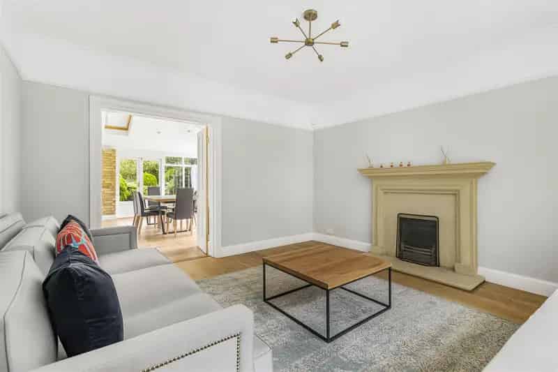5 Bedroom Detached Victorian House to Rent