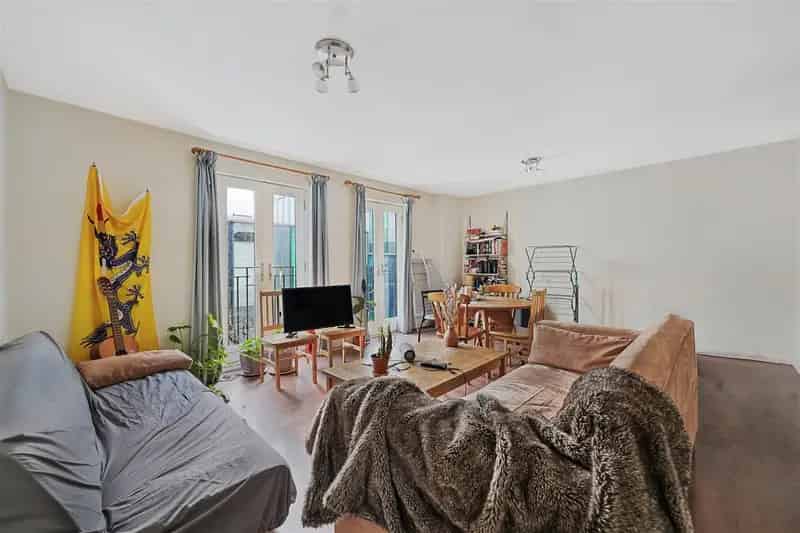 2 Bedroom Apartment For Sale