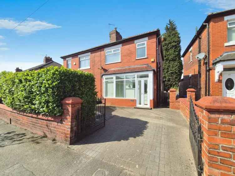 3 Bedroom Semi Detached House for Sale South Reddish SK5