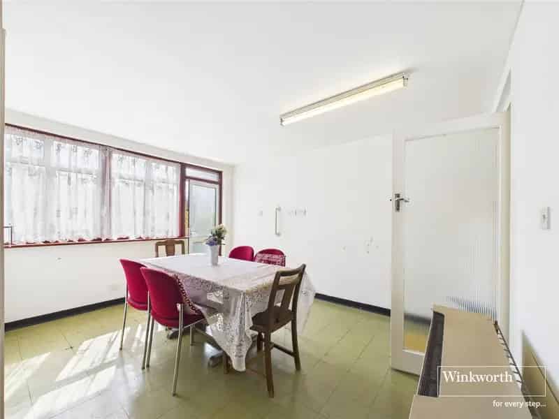 3 Bedroom House in Wembley - Renovation Project