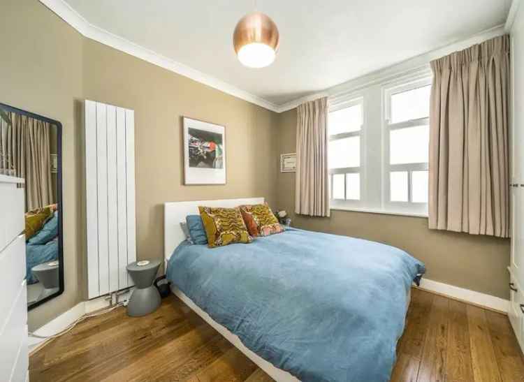 One Double Bedroom Victorian Apartment Hackney