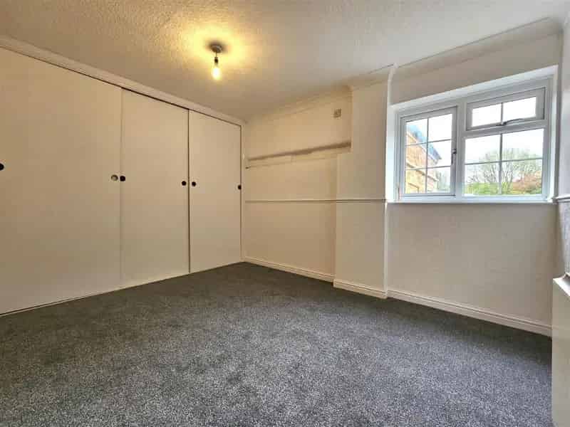 2 Bed Flat for Sale in Solihull