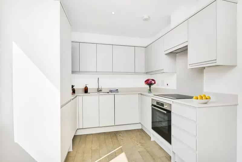 Brand New 2 Bed 2 Bath Apartment Near Train Station