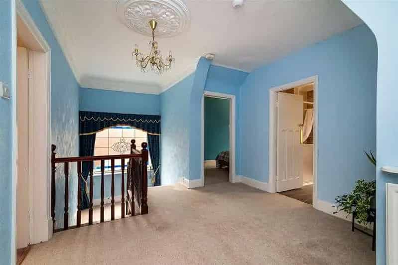 4 Bed Detached House for Sale