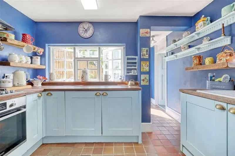 2 Bed Village Cottage For Sale - Extended & Remodeled