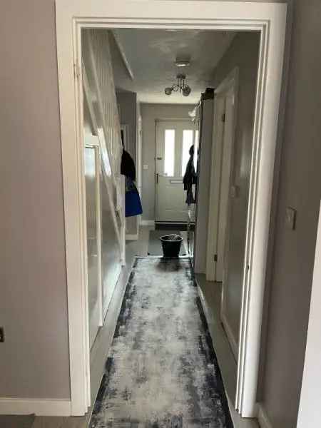 House For Rent in Broxbourne, England