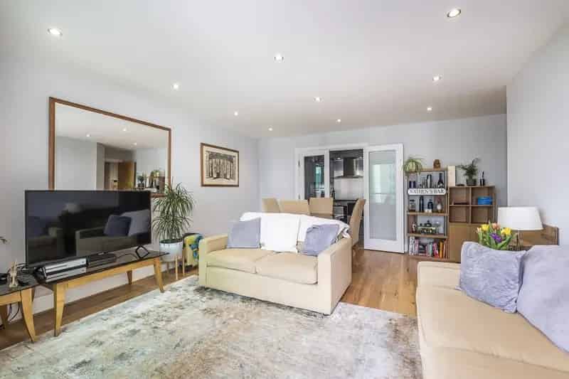 2 Bedroom Apartment to Rent Vauxhall