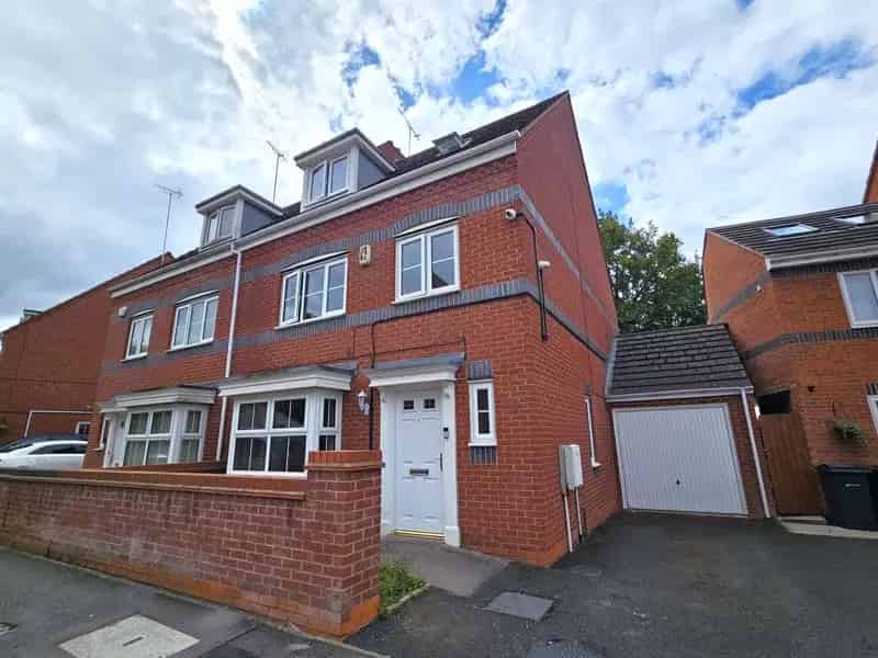 6 Bedroom Semi Detached House to Rent Handsworth