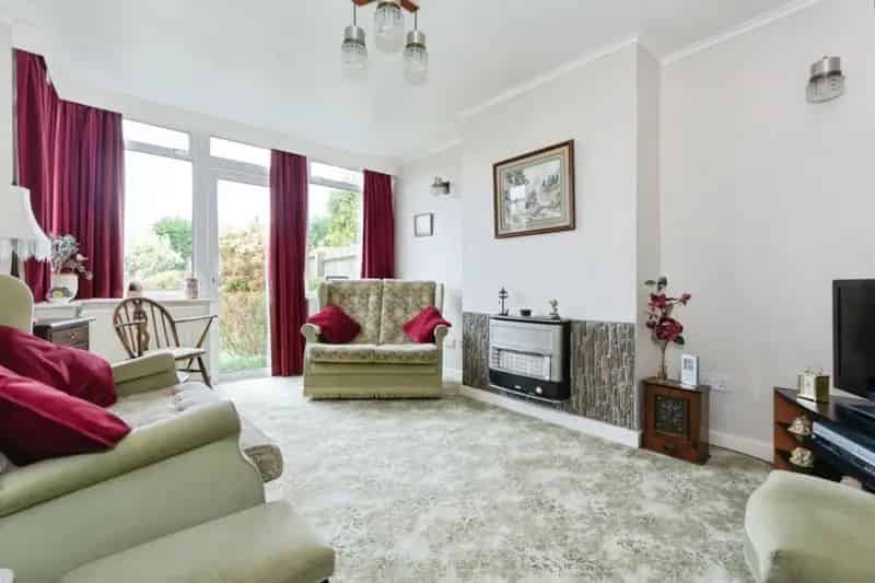 3 Bed Semi-Detached House for Sale in Solihull