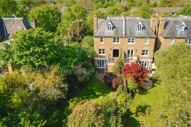 Five Bedroom House for Sale in Blackheath