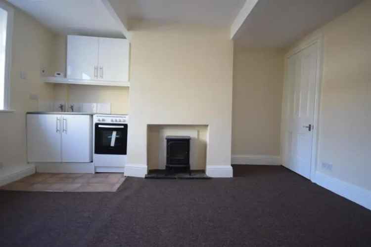 1 Bedroom Terraced House Near Queensbury Shops