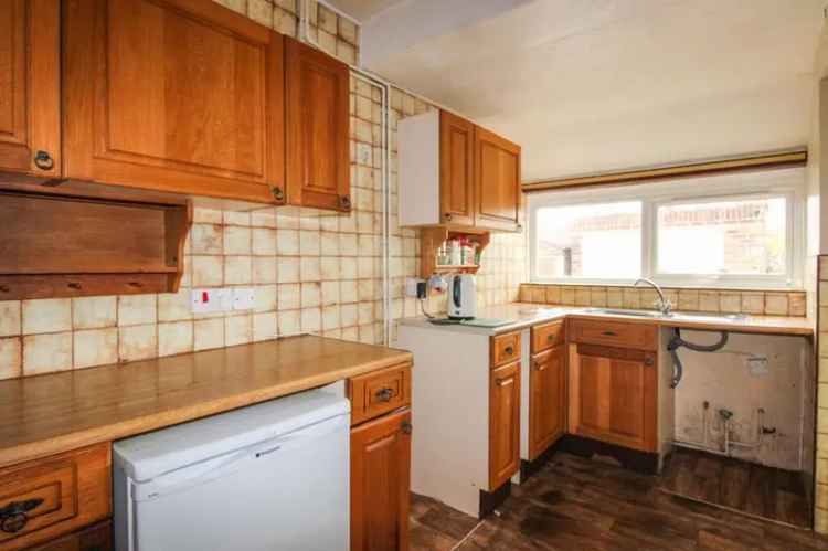 3 Bedroom Semi-Detached House for Sale Bedford