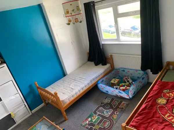 Flat For Rent in North Devon, England