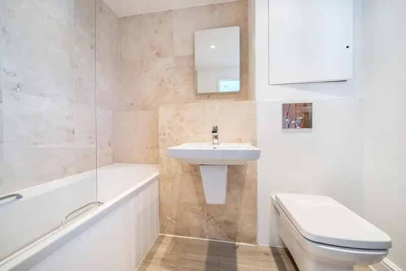 Newly Decorated 2 Bed Apartment Brockley Near Hilly Fields Park