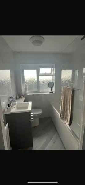 House For Rent in Staffordshire Moorlands, England