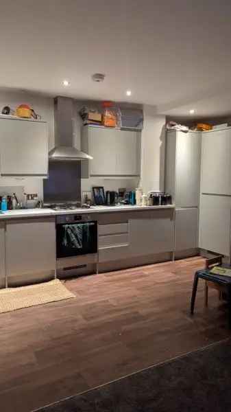 Ground Floor Double Bedroom New Build Home Modern Finish