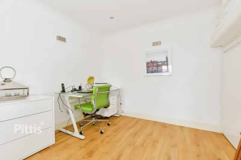 2 Bedroom Apartment to Rent in Ventnor