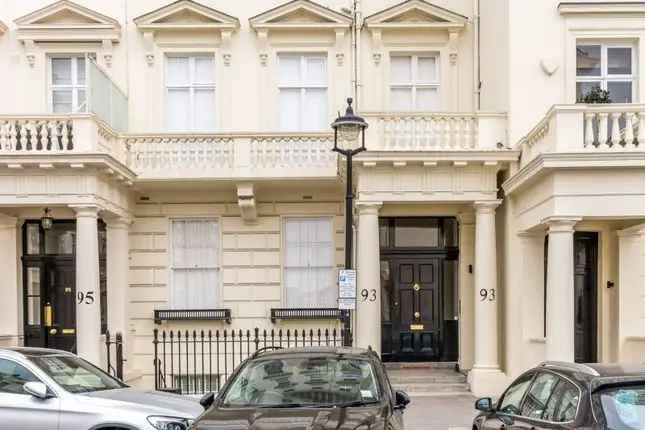 Flat to rent in Eaton Place, Belgravia, London SW1X