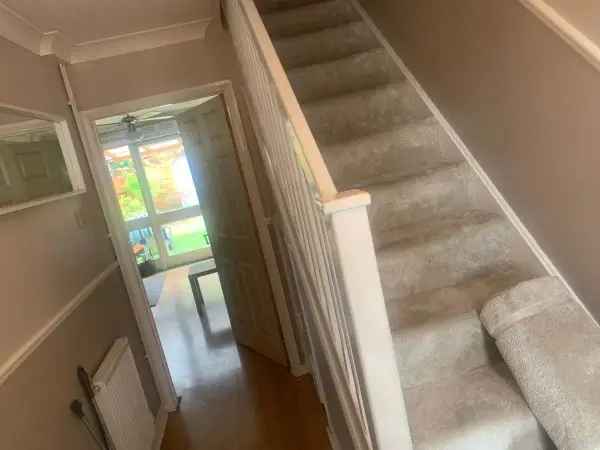 House For Rent in London, England