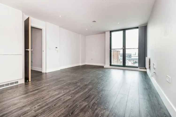 2 Bedroom Flat for Sale Manchester M4 Hallmark Tower