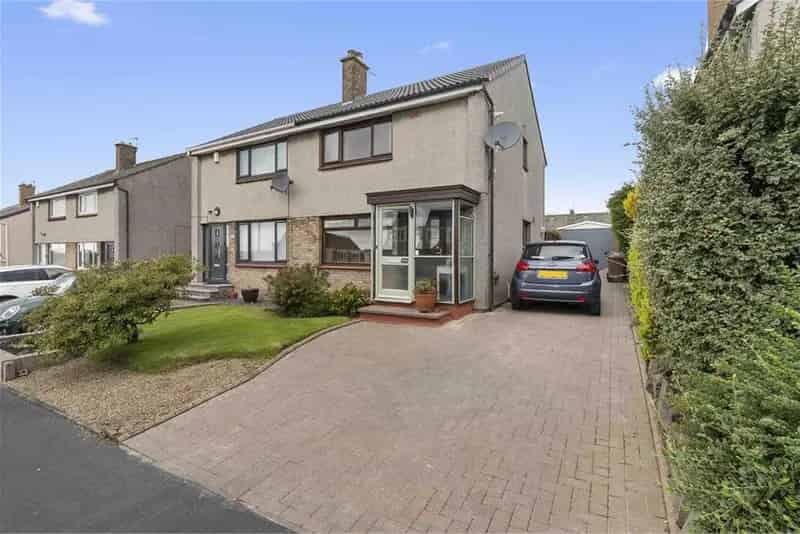 2 Bed Semi-Detached House Pitcorthie Dunfermline