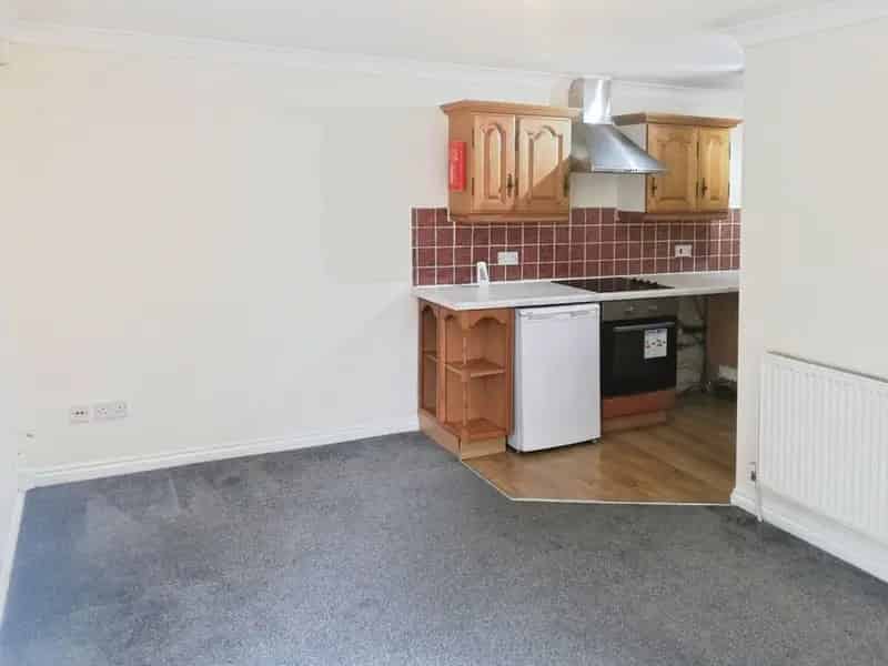 1 Bedroom Flat to Rent Wakefield West Yorkshire WF1