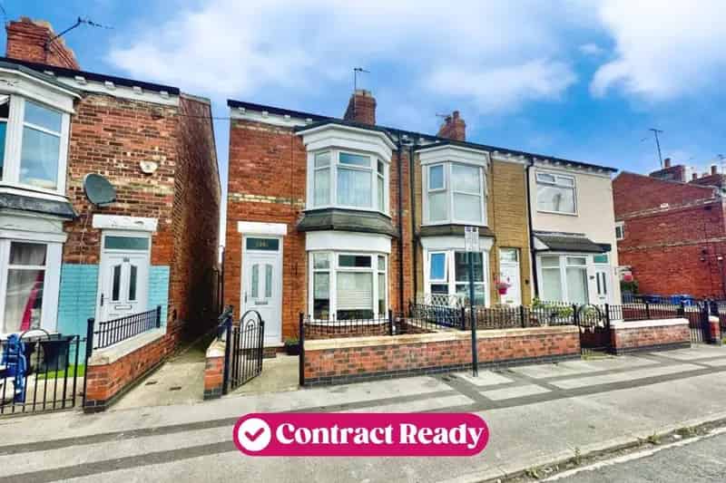 2 Bedroom End Terrace House For Sale