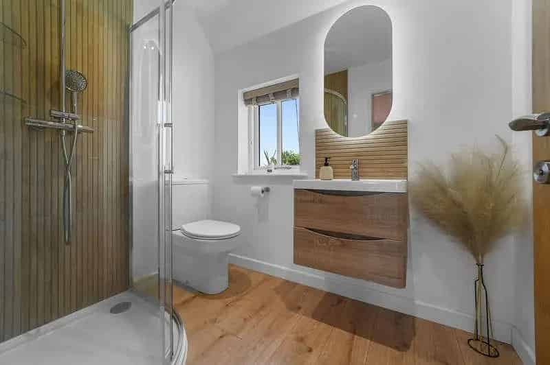 3 Bed Semi-Detached Contemporary Barn For Sale