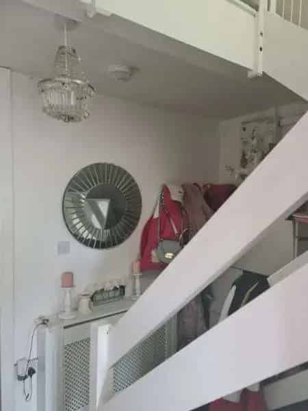 2 Bedroom Semi Detached House with Garden and Parking