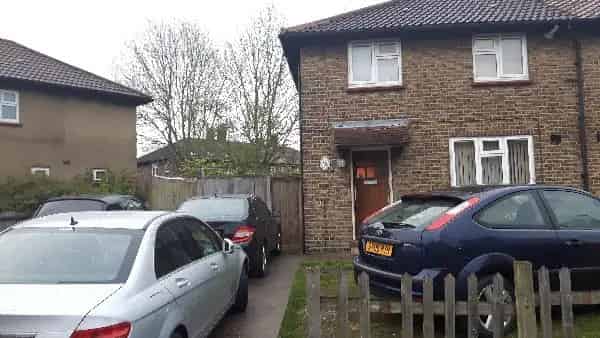 3 Bedroom Semi-Detached House Near Kidbrooke Station