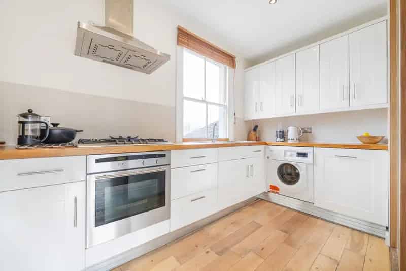 3 Bedroom Apartment with Private Terrace and Stunning City Views