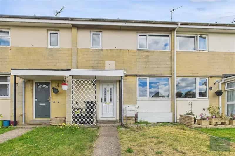 2 Bedroom Terraced House for Sale South of City