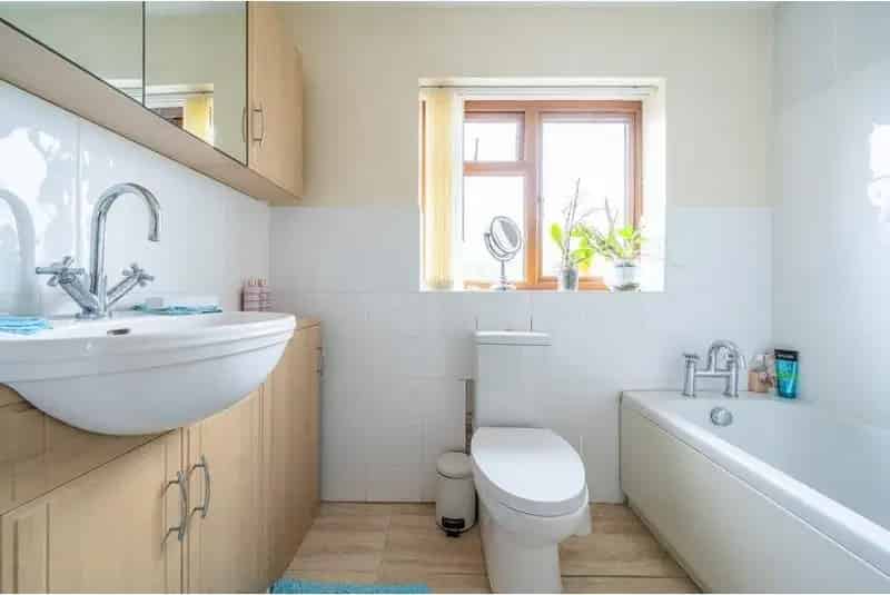 4 Bed Detached House For Sale Ludlow