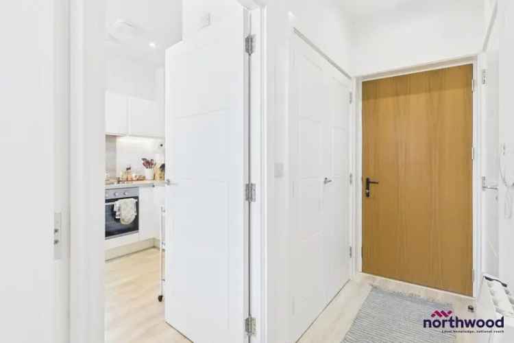 One Bedroom Apartment Eastbourne Upperton Allocated Parking Stunning Views