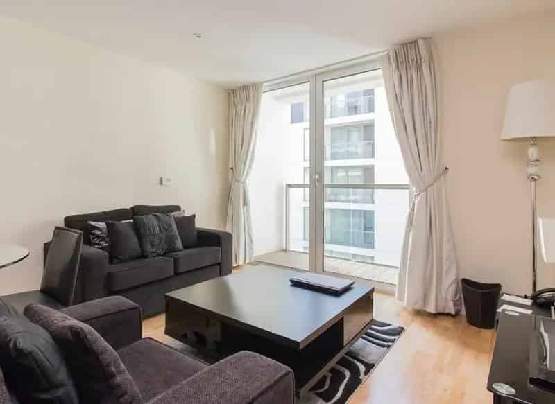One Bedroom Apartment Canary Wharf Near South Quay DLR
