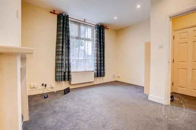 Flat for sale in Lower Cathedral Road, Cardiff CF11