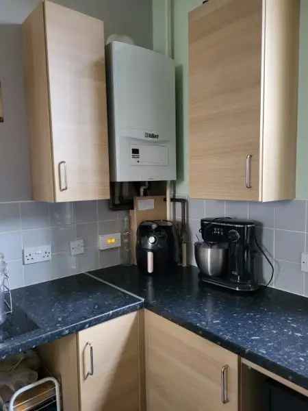 Gff Adapted Wheelchair Accessible Flat Near Amenities Pets Allowed