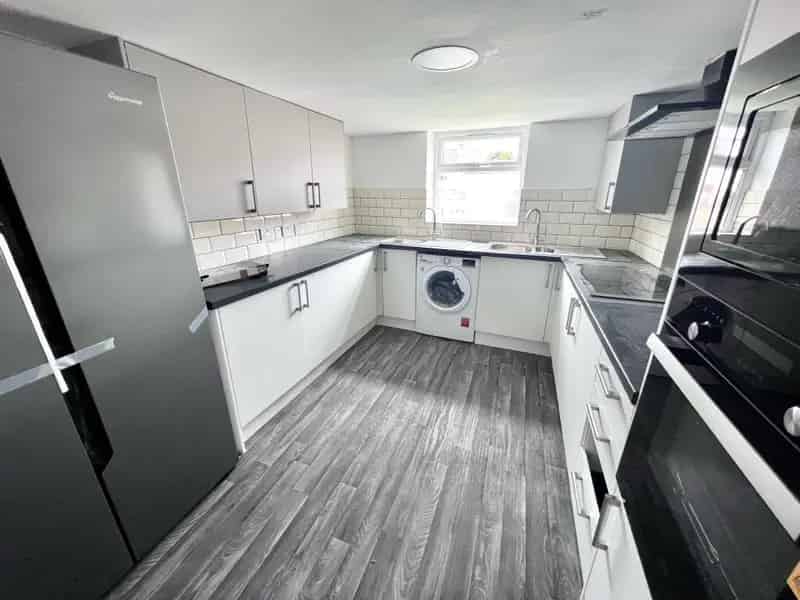 1 Bedroom House Share with Ensuite - Bills Included
