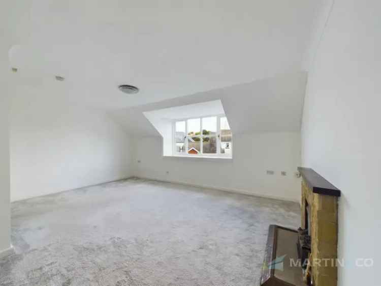 2 Bedroom Retirement Flat City Centre River Views Allocated Parking
