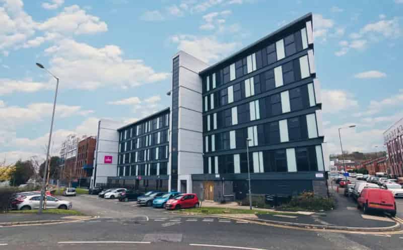1 Bedroom Flat For Sale Excellent Rental Yield Auction