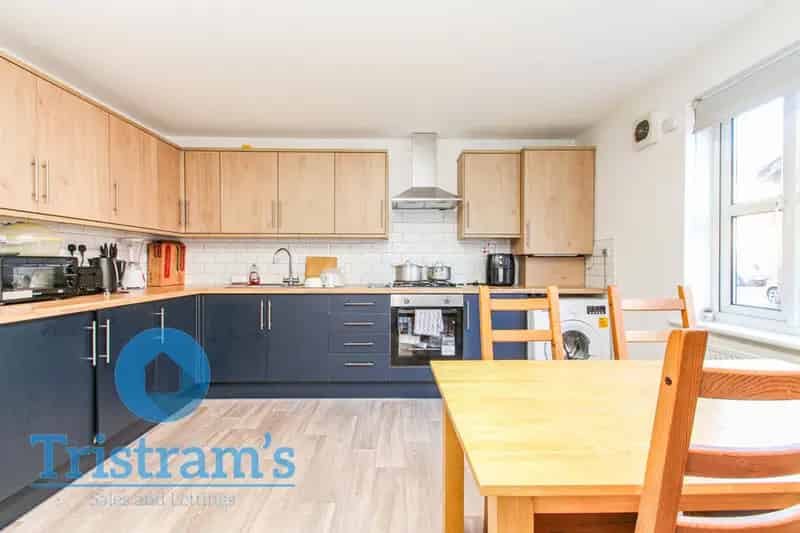 1 Bedroom House Share Nottingham - Bills Included - Students & Professionals