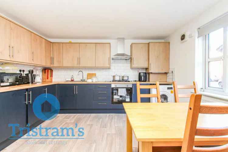 1 Bedroom House Share Nottingham - Bills Included - Students & Professionals