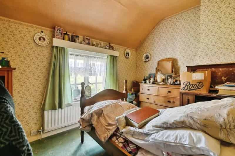 4 Bed Detached House with 1.53 Acres