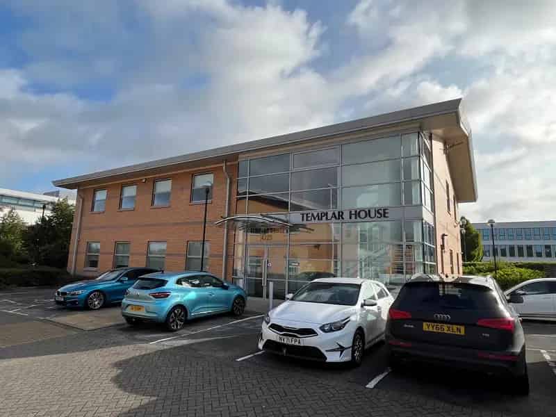 Modern Office Suite in Thorpe Park Leeds