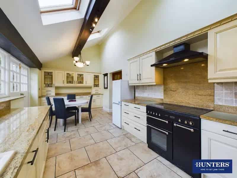 4 Bedroom Flat For Sale Kendal
