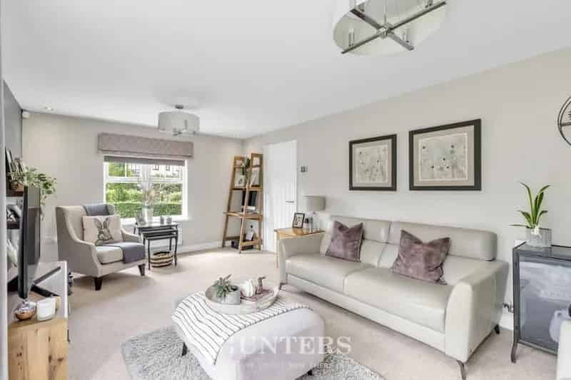 4 Bed House for Sale Middleton Freehold 2019