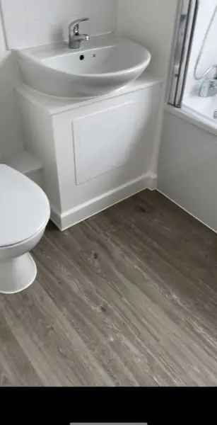 1 Bedroom Apartment Near Peckham Rye Station