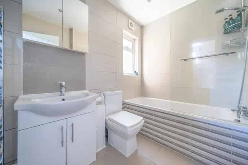 One Bedroom Victorian Apartment with Private Patio